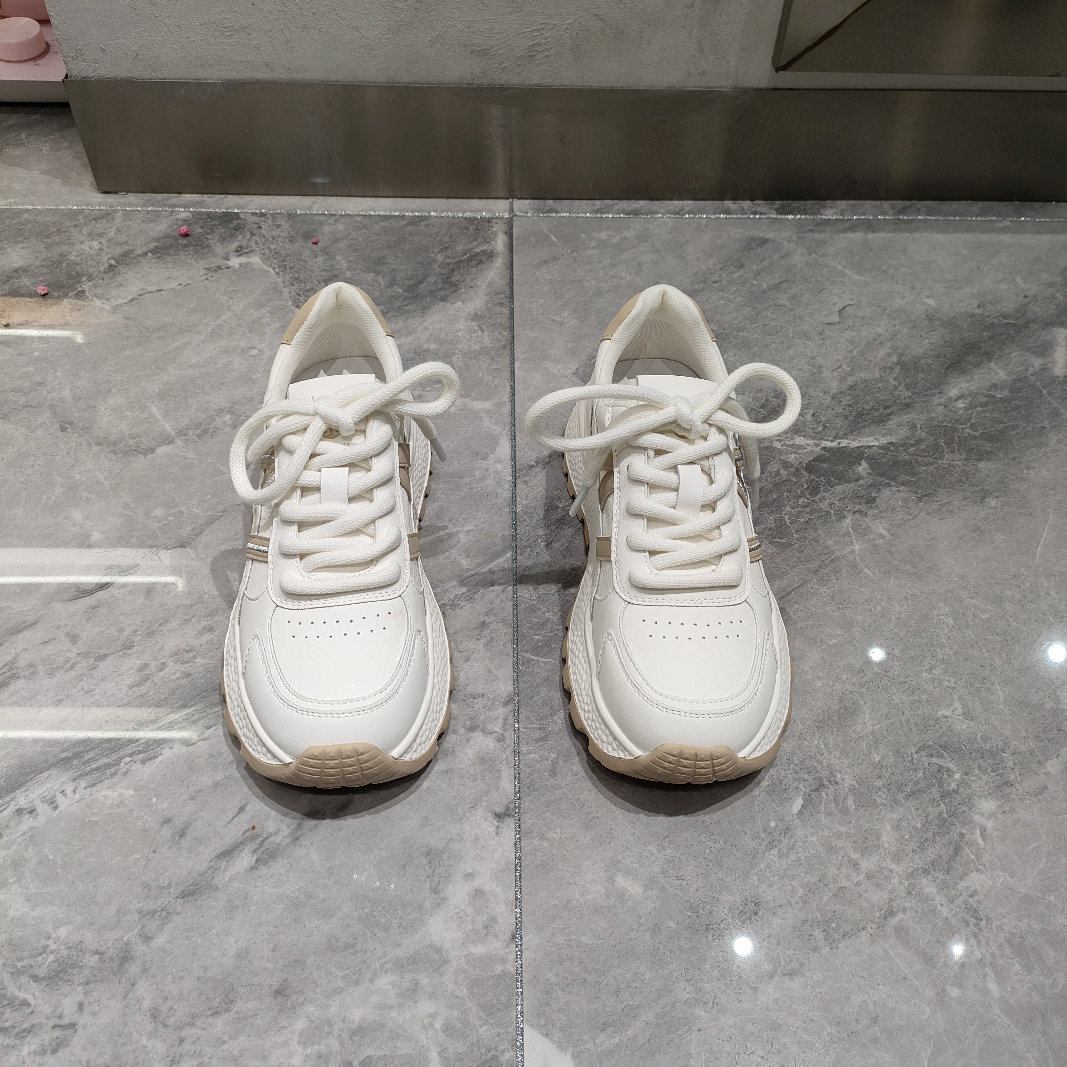 真皮阿甘鞋女2026春季新款圆头厚底系带皮面透气慢跑休闲运动鞋潮,淘宝优惠券,粉丝福利购,淘宝优惠卷