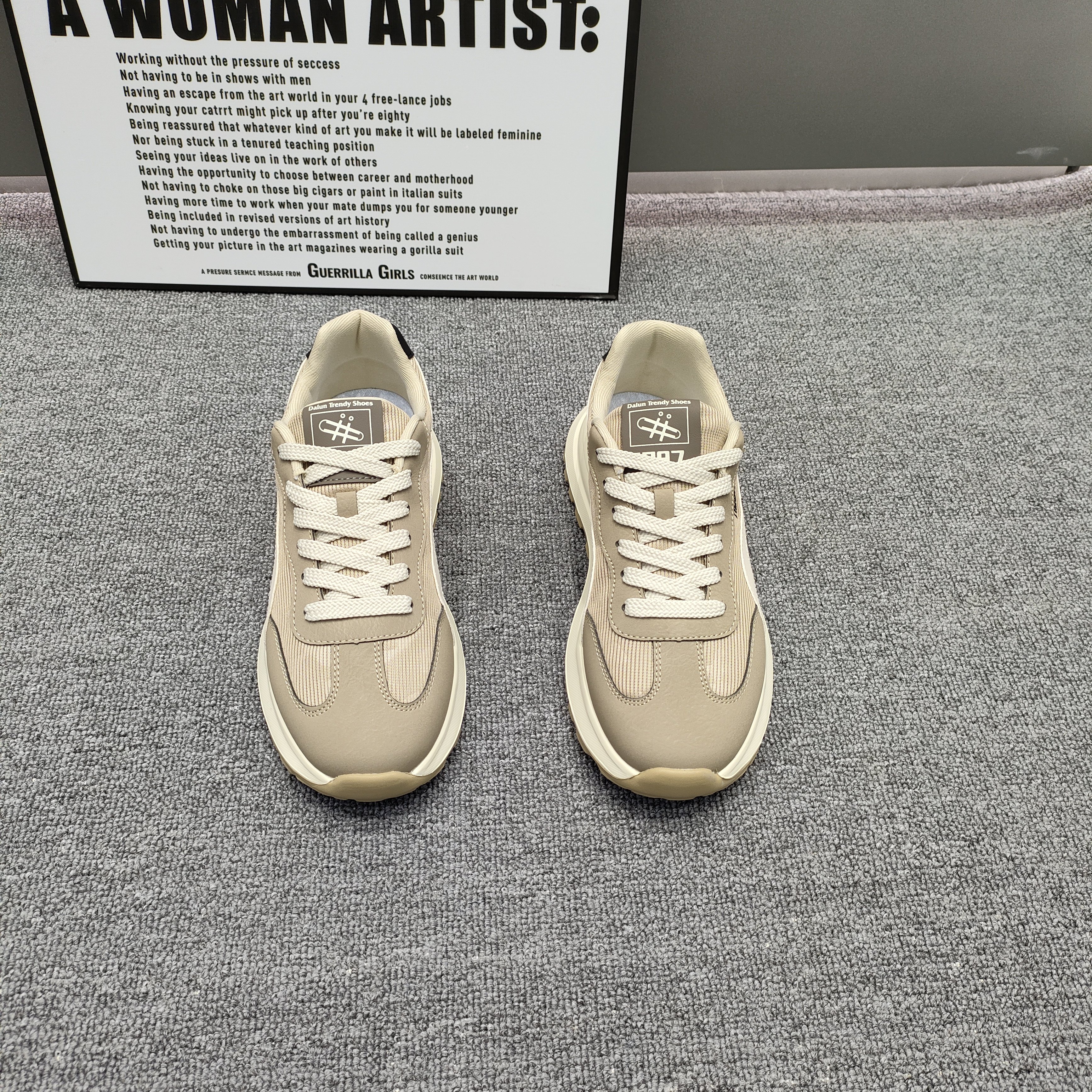 青年时尚户外运动鞋男2026春季新款轻便软底阿甘鞋厚底运动休闲鞋,淘宝优惠券,粉丝福利购,淘宝优惠卷