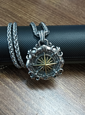 钛钢龙骨链男女时尚酷罗盘项链