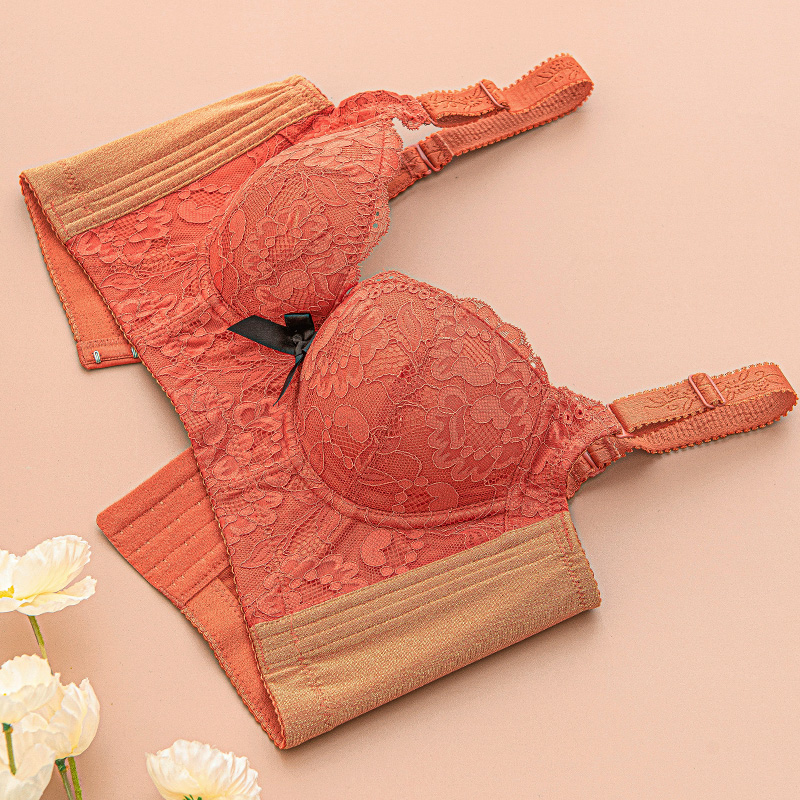 特丝蔓调整型小胸上托收副乳文胸 特丝蔓文胸