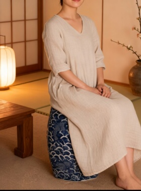 文艺复古亚麻V领长款连衣裙