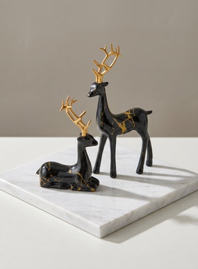 北欧陶瓷鹿摆件招财吉祥物