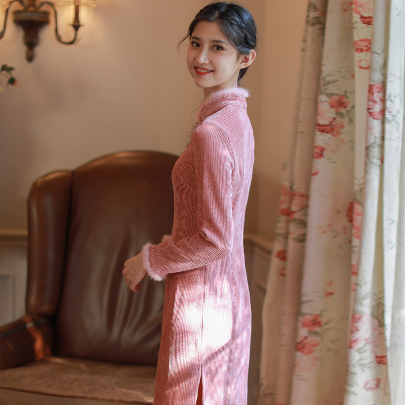 灯芯绒秋冬2020年新款复古连衣裙 墨脂连衣裙