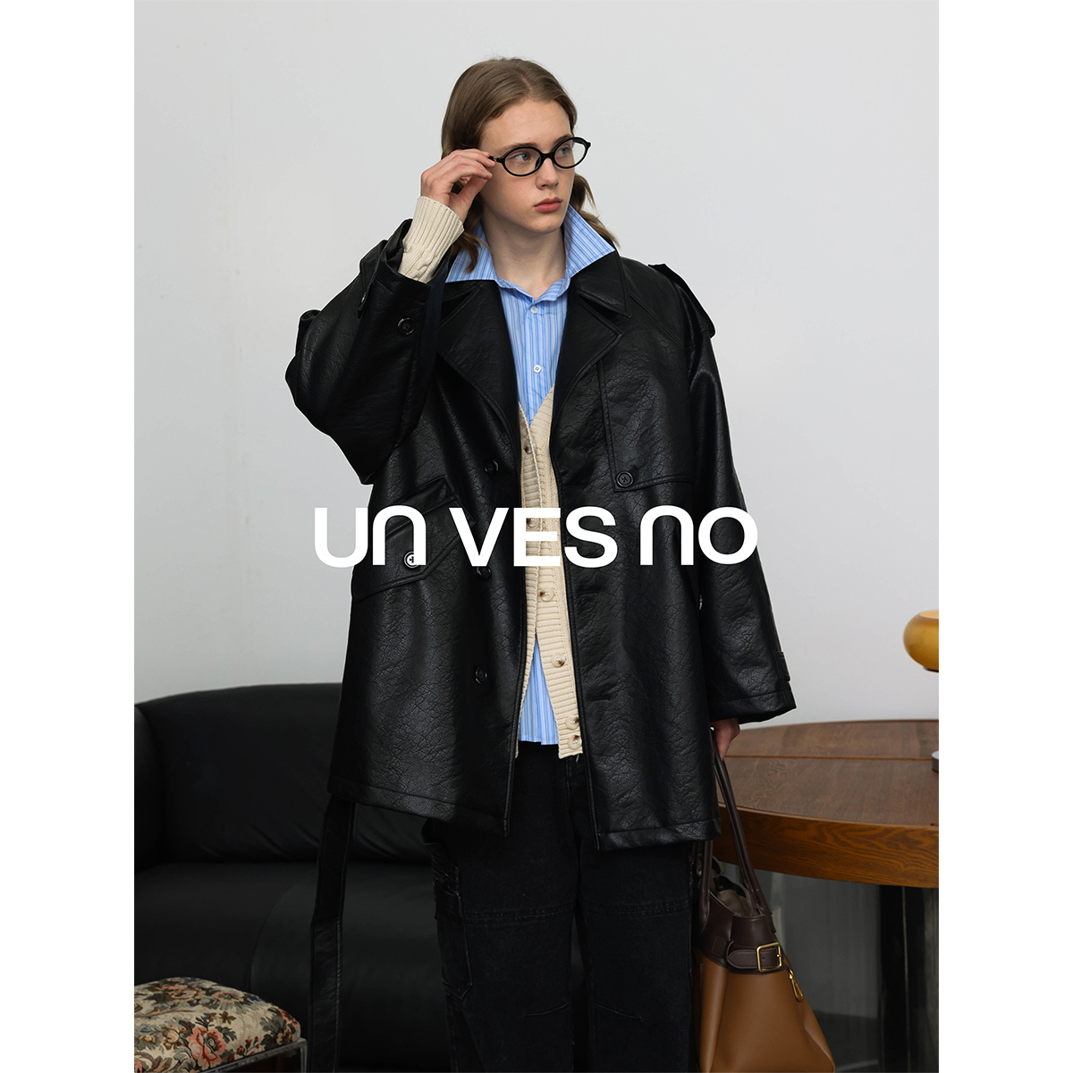 【老钱风】Unvesno(UN)中古 ROW 风肯辛顿肩片抓纹皮革大廓形风衣 - 图3