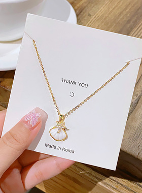 气质轻奢满钻四叶花彩色蝴蝶结钛钢项链女小众百搭时尚锁骨链批发