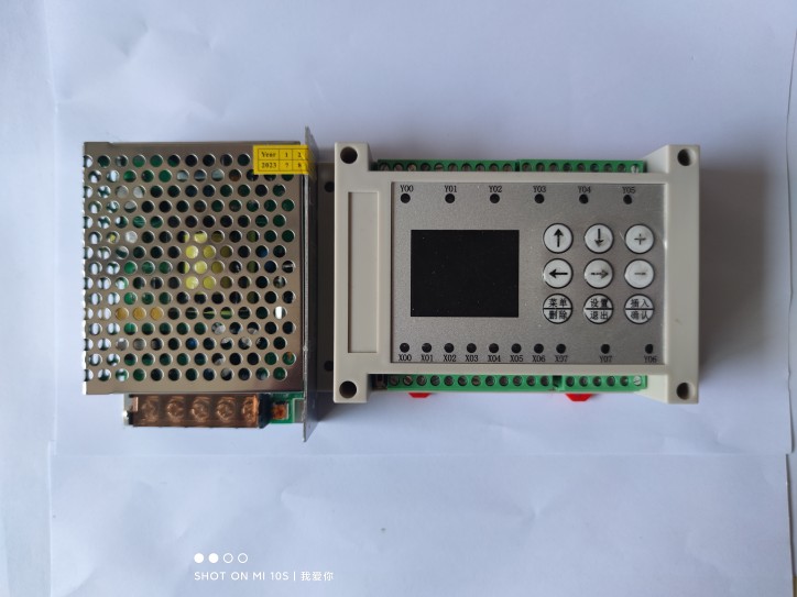 8进8出8路多路时间继电器可编程控制器220V供电-图0