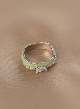 花迹绿色几何方形戒指女