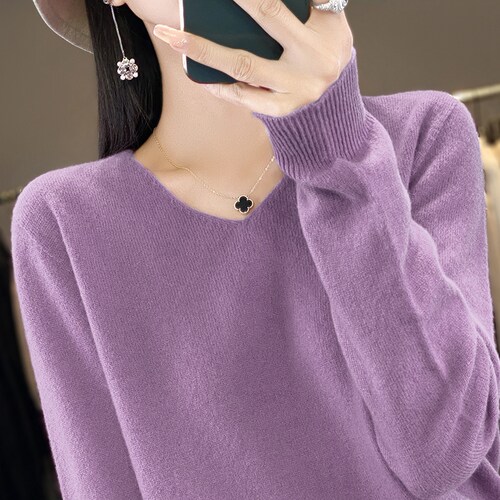 高级感~V领毛衣秋冬女内搭大码宽松时尚洋气可外穿针织打底衫女 - 图0