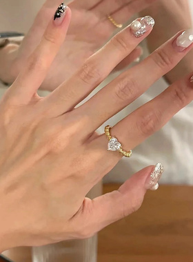 APM MONACO Soleil系列爱心戒指轻奢高端气质生日送女友Y21462OX