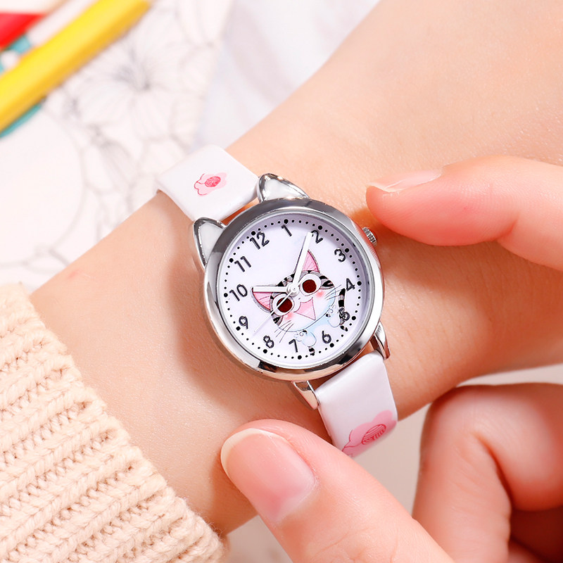 女小学生可爱指针式防水女童电子表 她福国产腕表