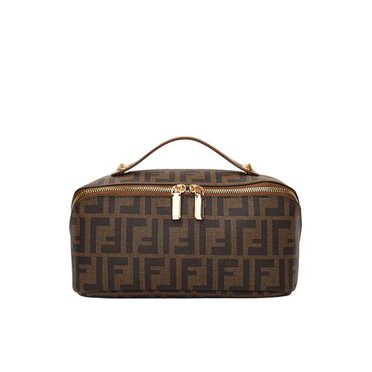 新款化妆包便携大容量化妆品收纳包外出旅行手提防水多功能洗漱包