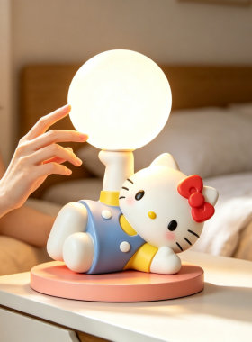 多巴胺HelloKitty台灯卧室氛围感小夜灯床头睡眠桌面卡通装饰摆件