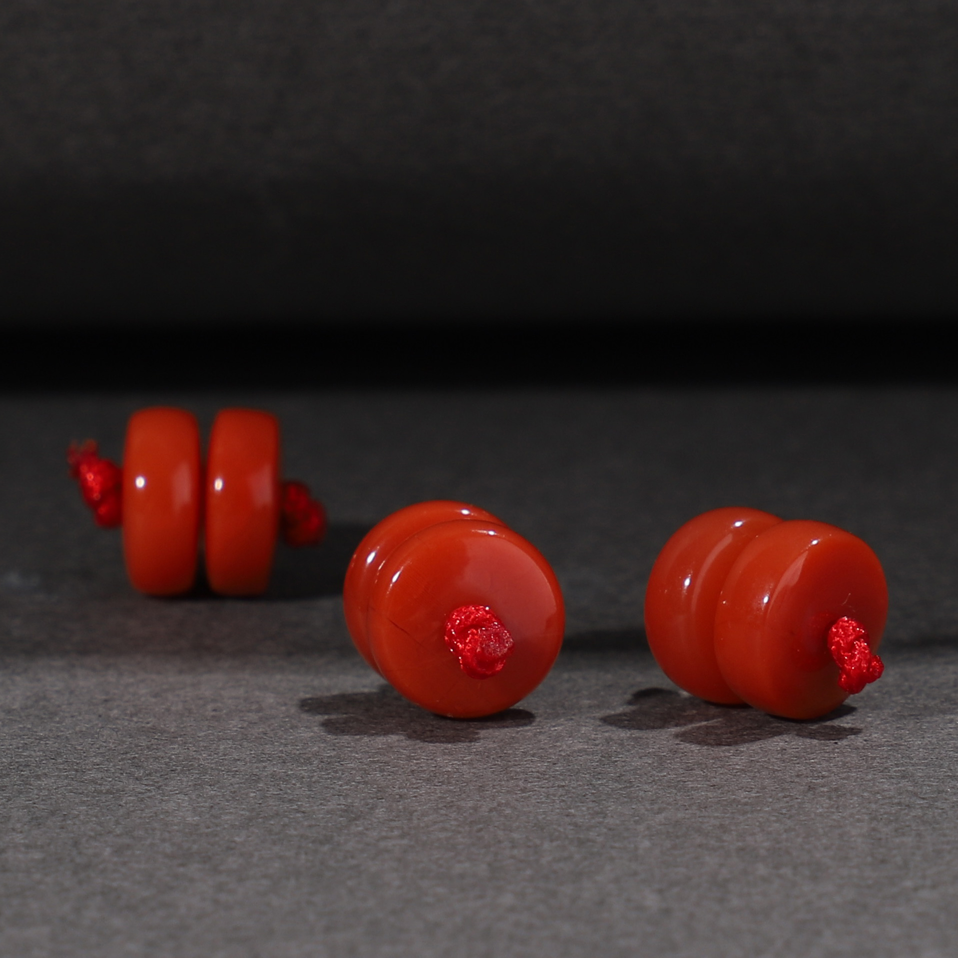 毕业级南红对珠瓦西隔片8mm隔珠7mm散珠 玛瑙纯色柿子红满肉腰珠 - 图3