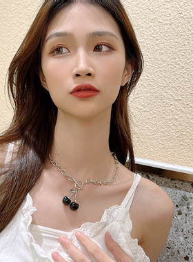 来饰缘女小樱桃项链ins冷淡风