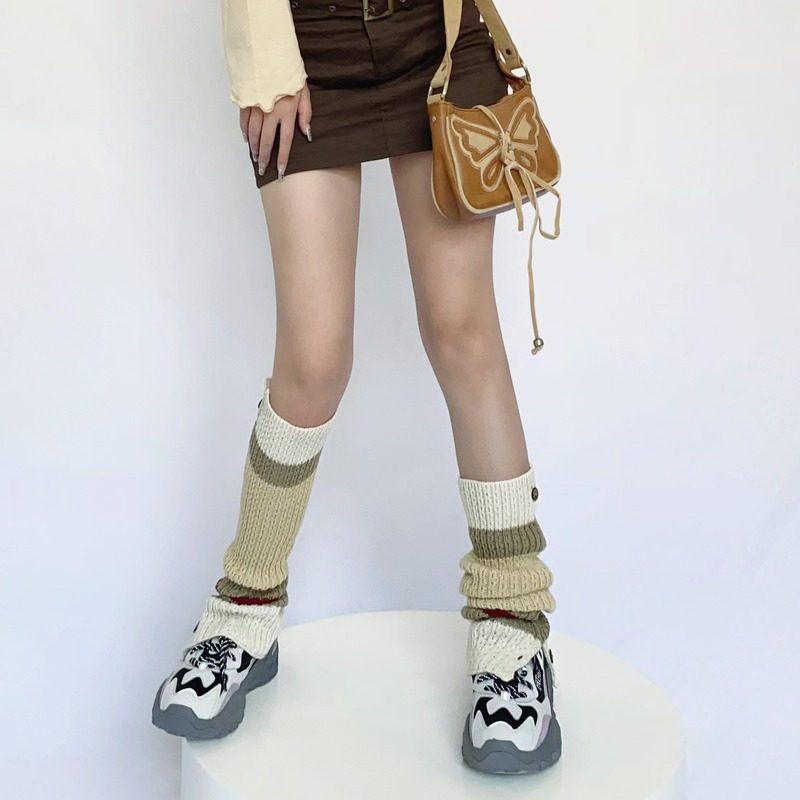 新品 秋冬复古纽扣开口英伦美式学院辣妹拼色撞色堆堆针织毛线腿,淘宝优惠券,粉丝福利购,淘宝优惠卷