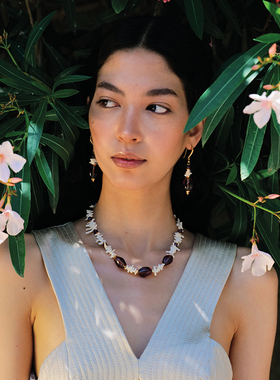 Simple Rituals威尼斯琉璃青金石天然海贝小众高级感花间珊瑚项链