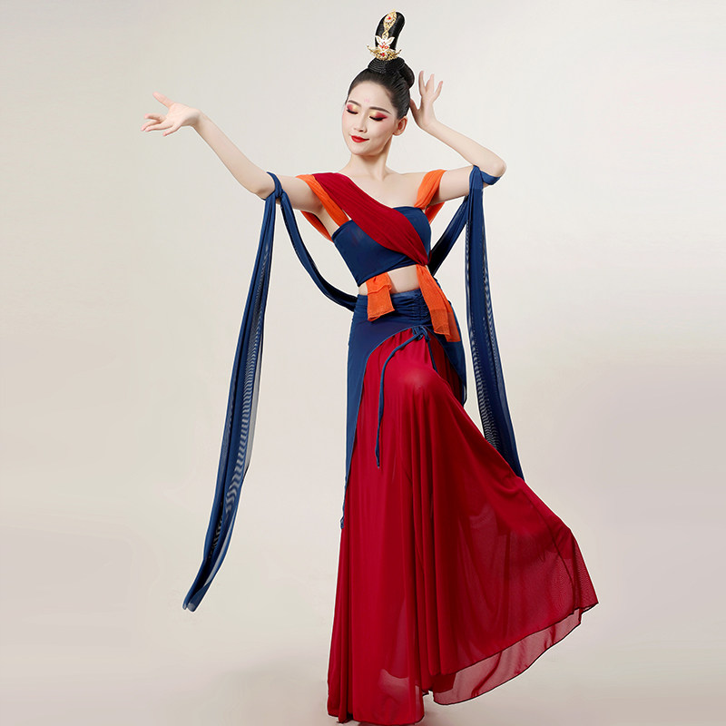 古典舞飞天敦煌2022年新款民族女 靓卫士民族服装/舞台装