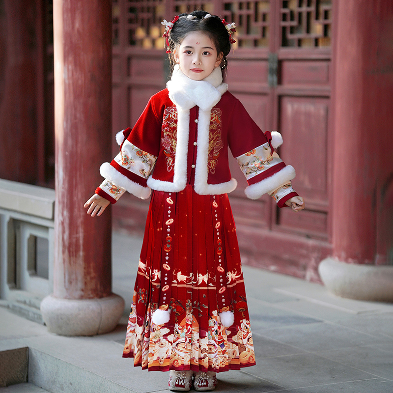 汉服女童冬季儿童拜年服连衣裙马面裙秋冬新年衣服过年服裙子冬装 - 图0