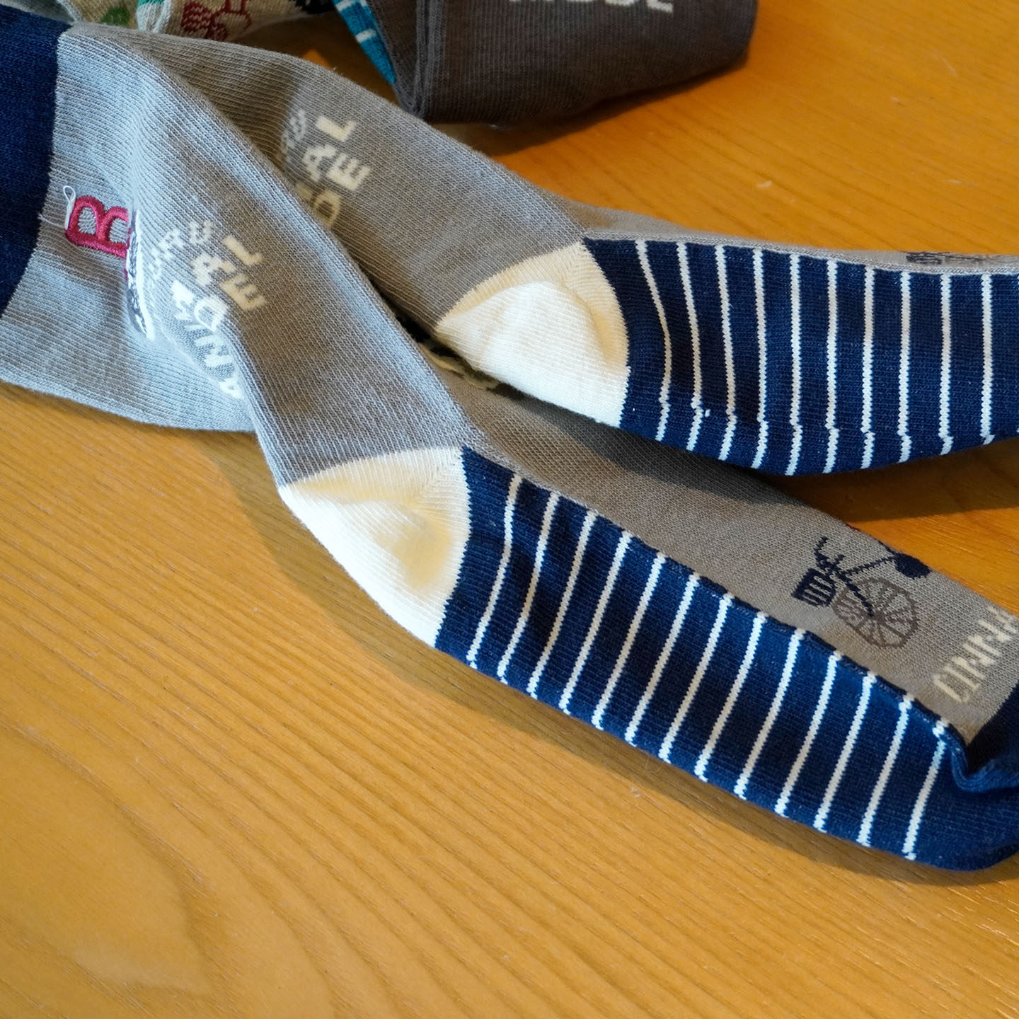 日本正品kusuguru 轻奢提花精致日系少女袜子棉质绒线短袜保暖袜,淘宝优惠券,粉丝福利购,淘宝优惠卷