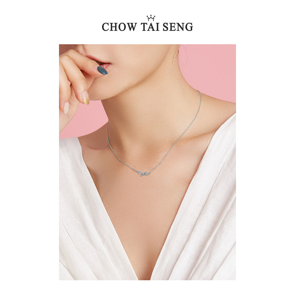 周大生蝴蝶结轻奢女生纯银锁骨链 周大生饰品项链