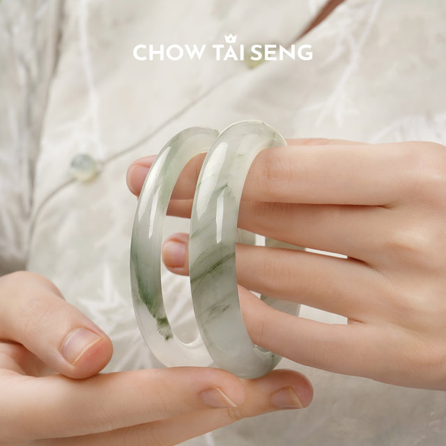 Zhou Dasheng Tianshan Emerald Bracelet Women