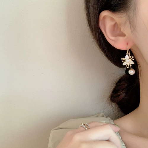 Длинные универсальные серьги из жемчуга, в цветочек