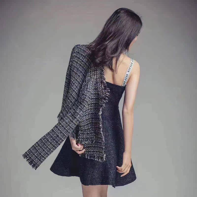 新阿玛施旗舰店官网2020秋季连衣裙 新颖阿玛施正连衣裙