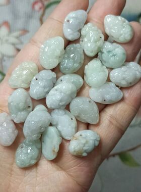 天然翡翠戒面左右孔貔貅小手牌