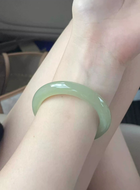 天然东陵玉高冰晴水女款玉镯