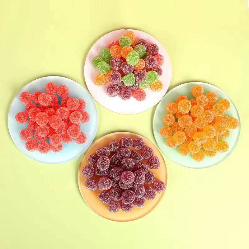 维c果汁软糖水果味qq软糖酸甜草莓香橙味儿童糖果瓶装休闲小零食 - 图3