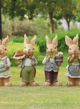 玻璃钢卡通彼得兔雕塑园林景观花园庭院装饰品户外草坪幼儿园摆件