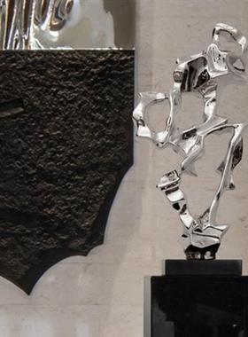 新中式假山可达豪华酒店售楼处雕塑艺术简约现代抽象透明树脂桌饰