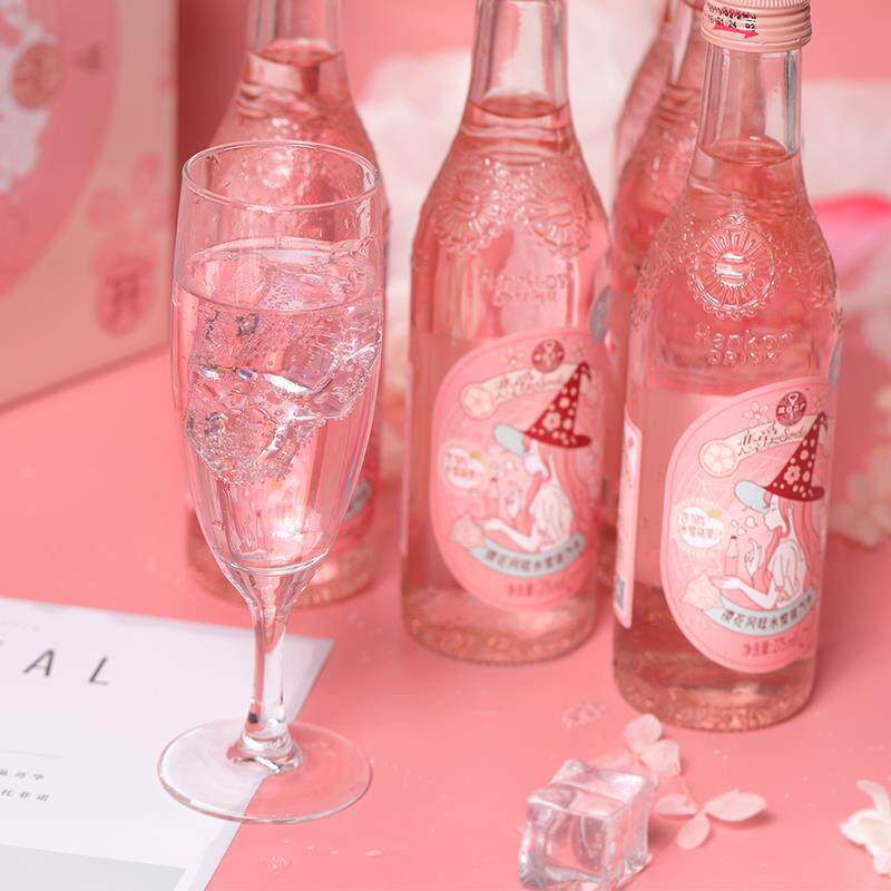 5瓶全家恋爱soda樱花风味网红汽水 广农乐碳酸饮料