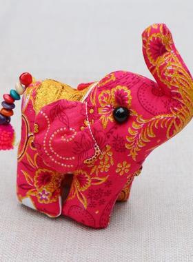 手工布艺泰国花布小象钥匙扣包包挂件云南丽江民族风饰品车挂挂饰