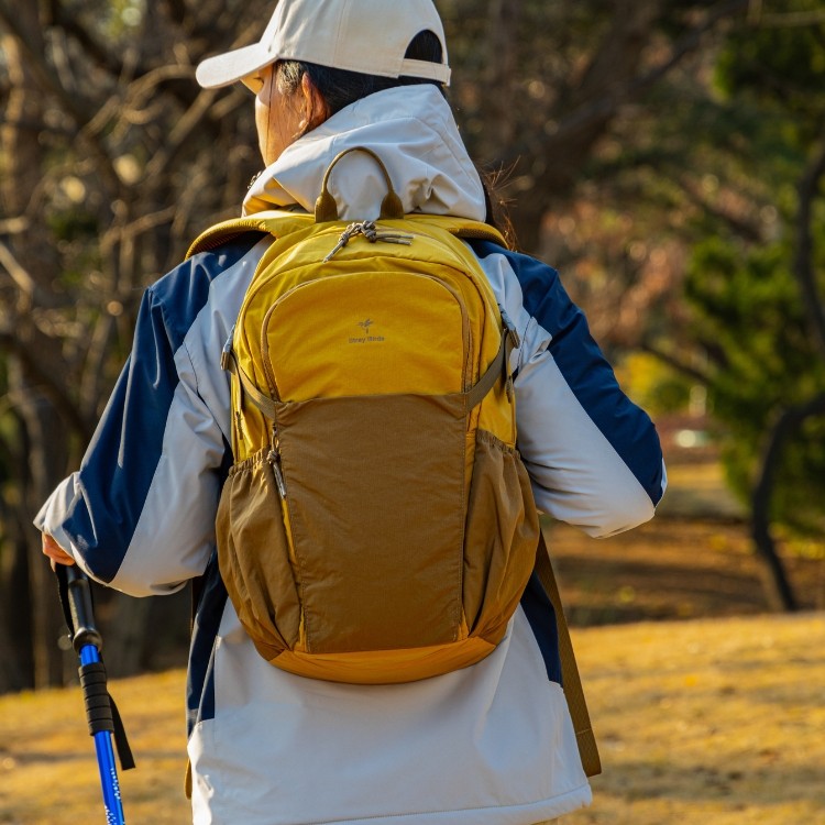 轻量化减负双肩包运动户外爬山登山背包男休闲旅游防水拼色书包女,淘宝优惠券,粉丝福利购,淘宝优惠卷