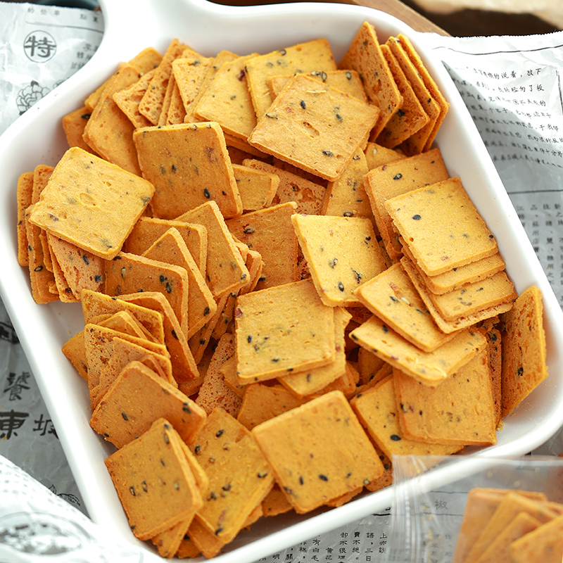 Xuncriji sesame sweet potato chips, sweet potato crisps, sweet potato chips, non-fried snacks, snacks to satisfy cravings for TV dramas