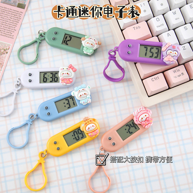 新款卡通电子表便携式学生奖品书包挂饰幼儿园全班儿童小礼物批发