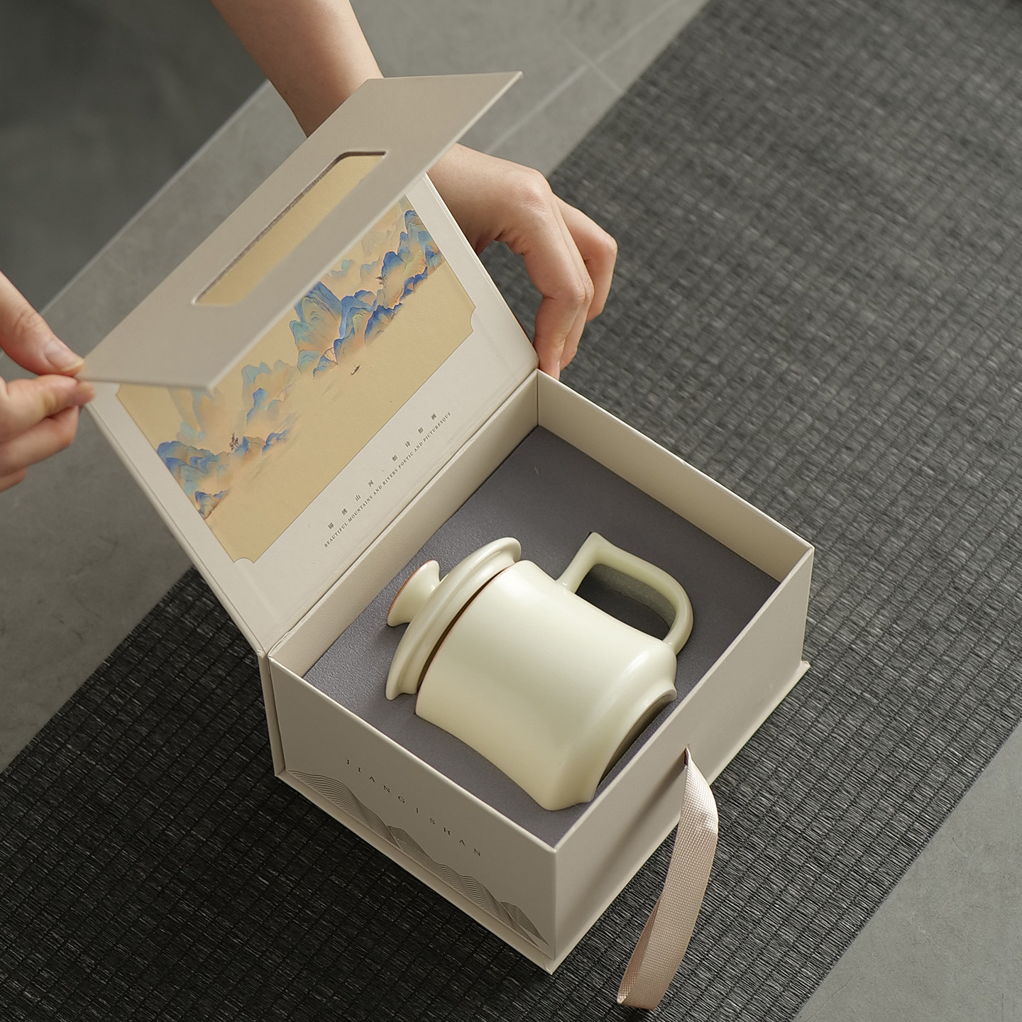 汝窑陶瓷水杯办公杯马克杯带盖茶杯礼盒装中秋节国庆定制伴手礼物,淘宝优惠券,粉丝福利购,淘宝优惠卷