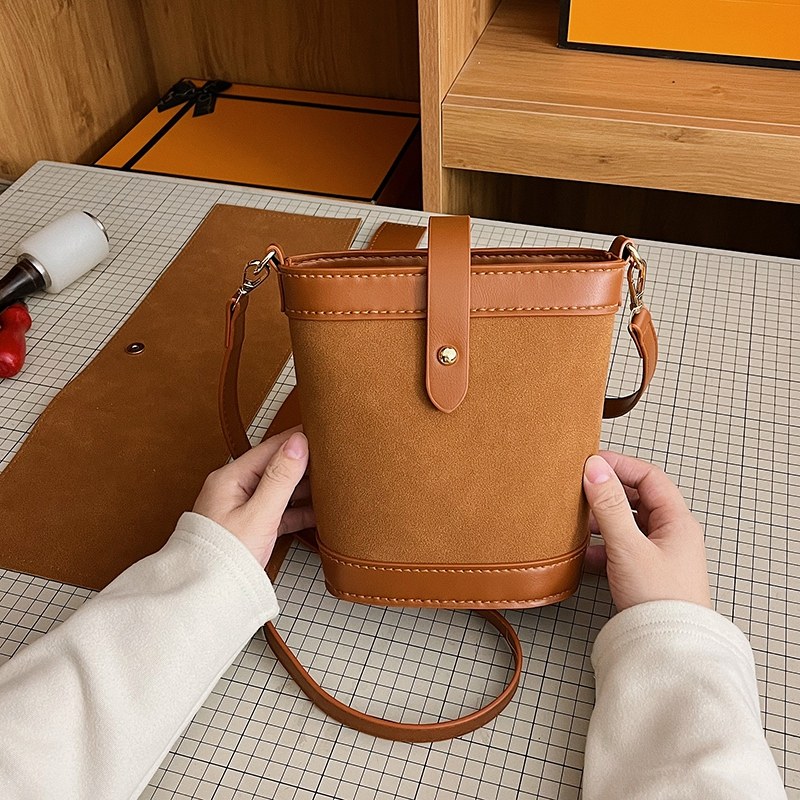 磨砂皮复古水桶包diy手工编织包包大容量仪式感礼物自制作材料包,淘宝优惠券,粉丝福利购,淘宝优惠卷