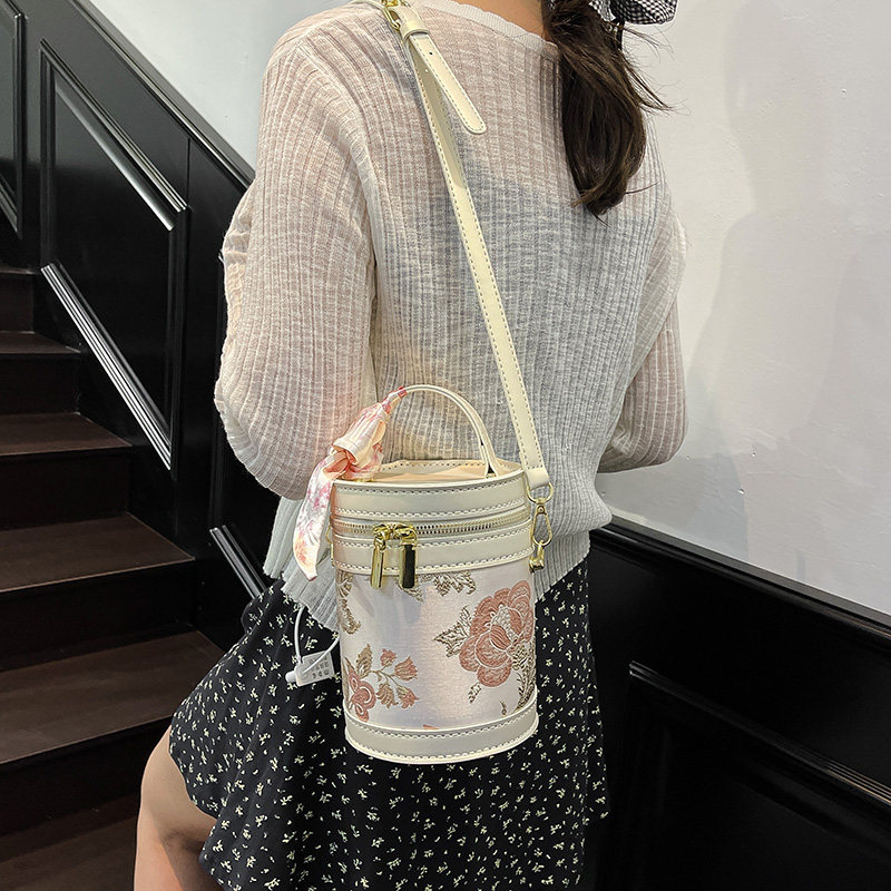 新中式手工国风非遗宋锦编织包配旗袍汉服diy手工包包包水桶女包,淘宝优惠券,粉丝福利购,淘宝优惠卷