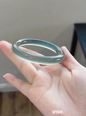 2026热卖库里蓝玛瑙玉髓手镯高冰礼物饰品手镯马达加斯加热卖荔枝