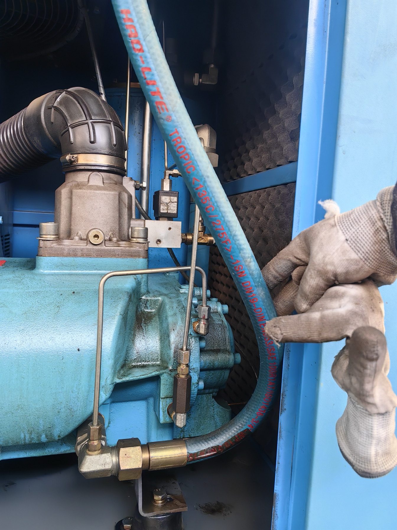 螺杆空压机油管 机头连接油滤位置专用耐高温油管长度可定制,淘宝优惠券,粉丝福利购,淘宝优惠卷