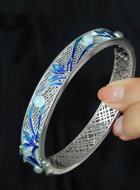 2025新中式珐琅彩绘玉兰花手镯女ins古法烧蓝手环小众个性设计手