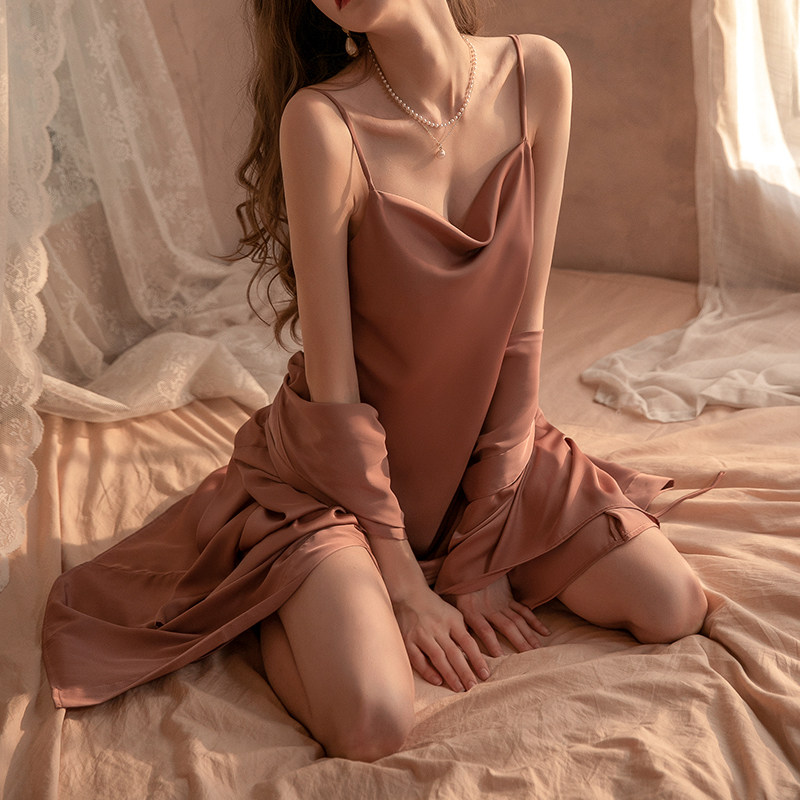 性感春秋款2021年新款冰丝长袖睡裙 有品女郎睡裙