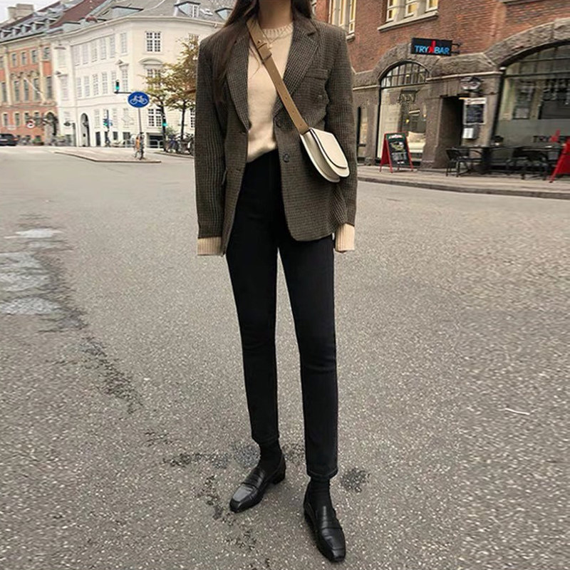 黑色烟管直筒2020春秋新款牛仔裤 水怜服饰牛仔裤