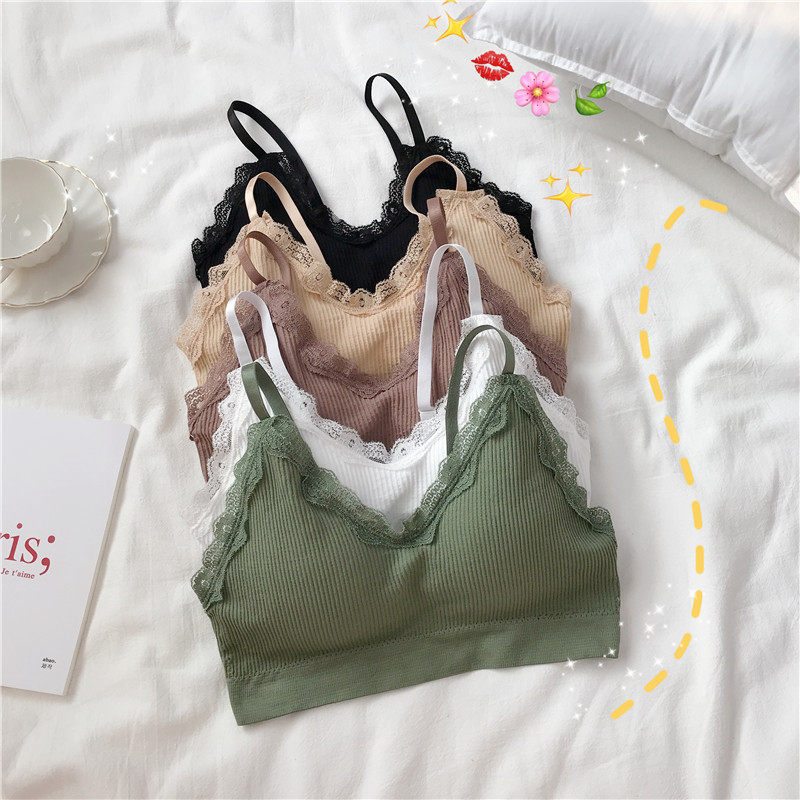 15学生发育期 田野里的鱼抹胸