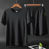 Мужской шелковый летний тонкий спортивный костюм для спортзала, быстросохнущие шорты для отдыха, короткий рукав, для бега, оверсайз