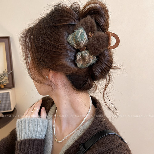 小香风蝴蝶结抓夹女气质后脑勺发夹鲨鱼夹秋冬2025新款高级感头饰 - 图0