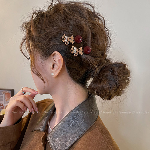 豹纹小狗圆珠侧边夹发夹女2025新款高端发卡子碎发刘海夹前额头饰 - 图1