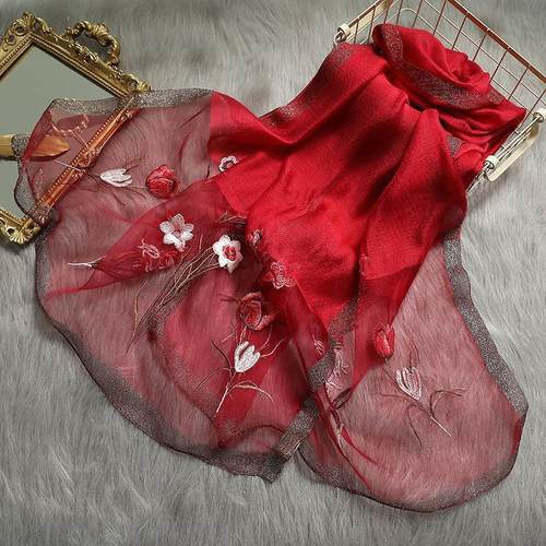 真丝羊毛刺绣丝巾春秋季百搭时尚真丝围巾女韩版花卉绣花防晒披肩 - 图2